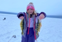 girl-and-perch