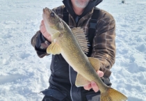 walleye-ice